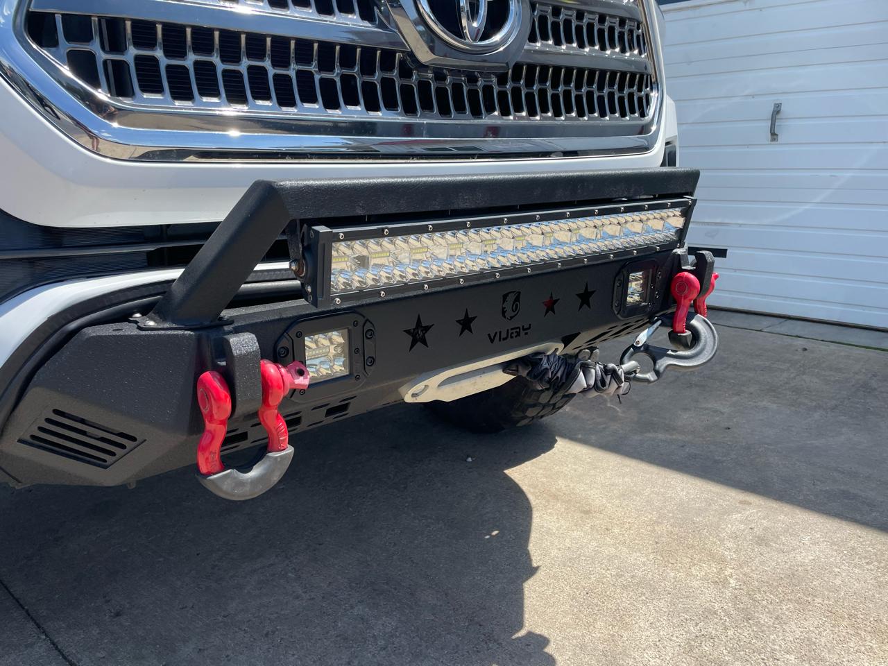 Toyota Tacoma 4WD Double Cab V6 AT TRD Sport (Natl) 2017