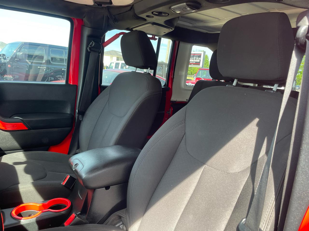 Jeep Wrangler Unlimited Sport 4WD 2015