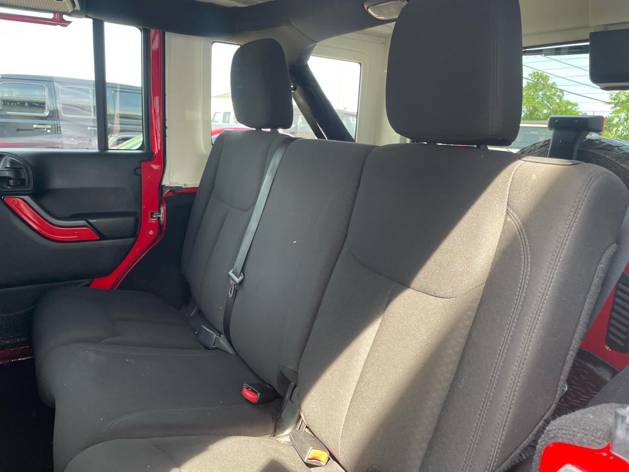 Jeep Wrangler Unlimited Sport 4WD 2015