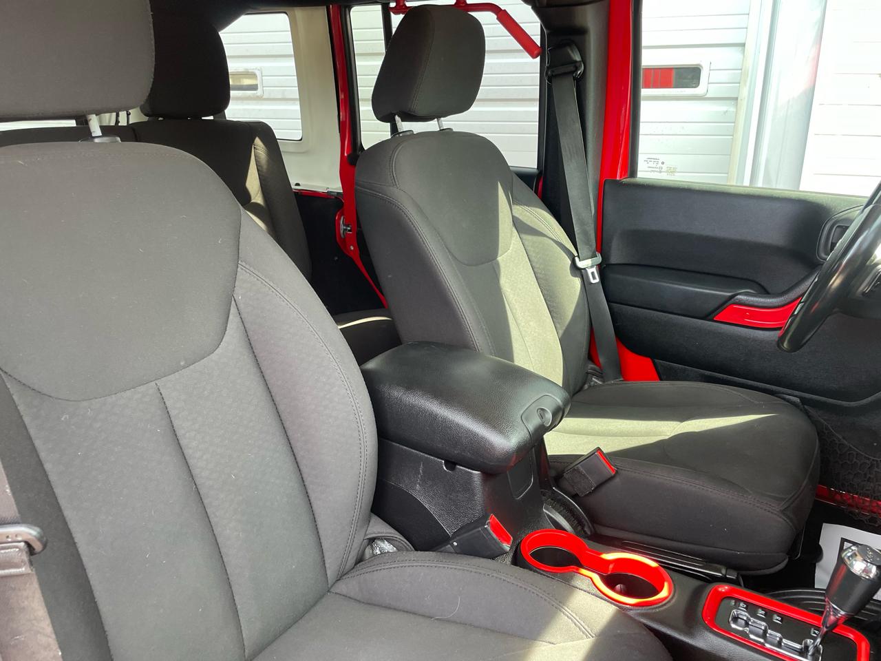 Jeep Wrangler Unlimited Sport 4WD 2015