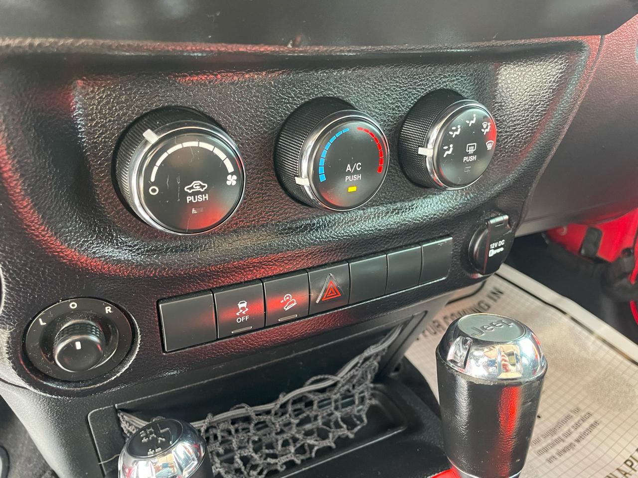 Jeep Wrangler Unlimited Sport 4WD 2015