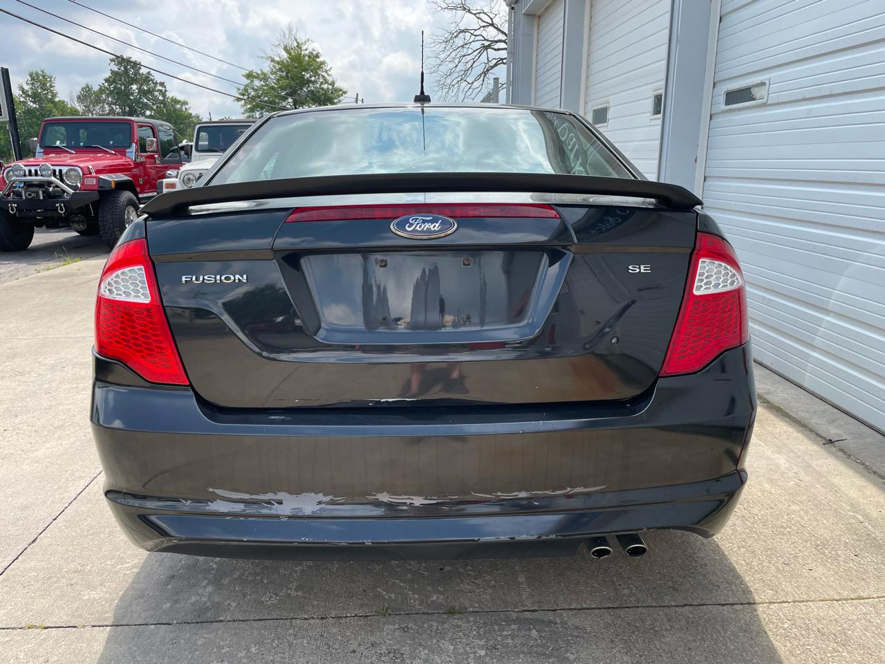 Ford Fusion SE 2010