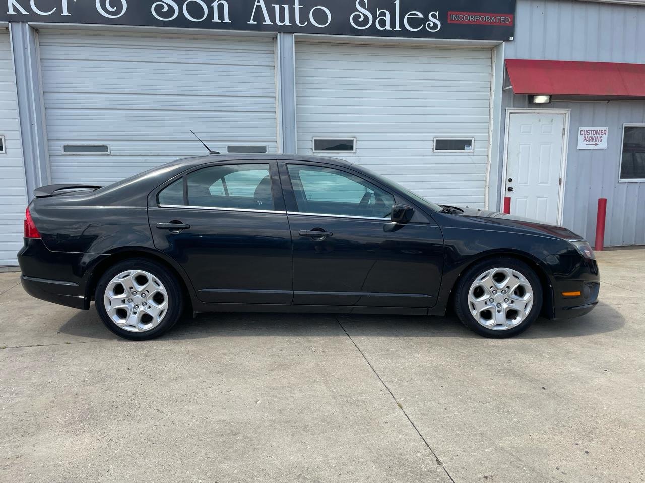 Ford Fusion SE 2010