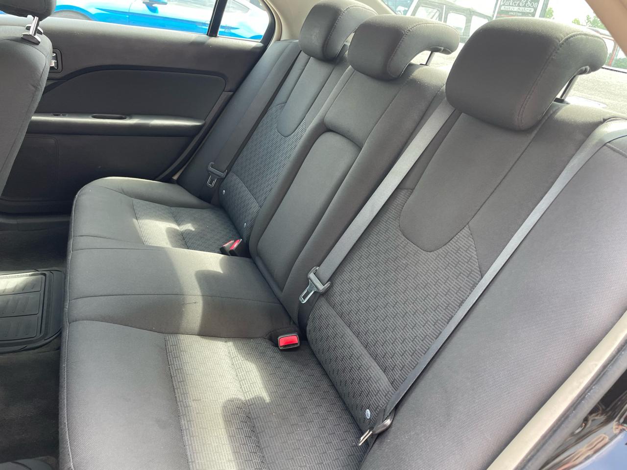 Ford Fusion SE 2010