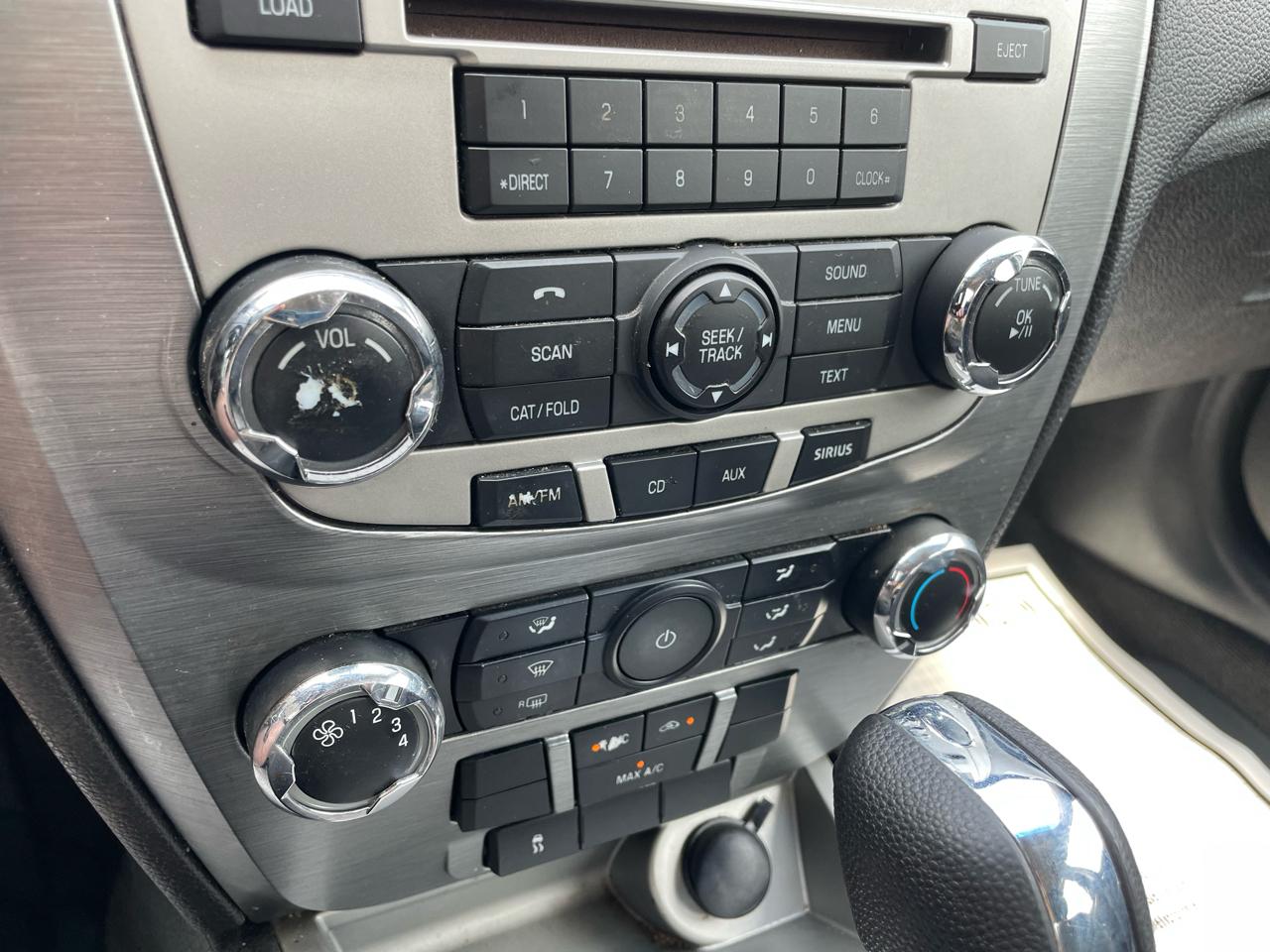Ford Fusion SE 2010