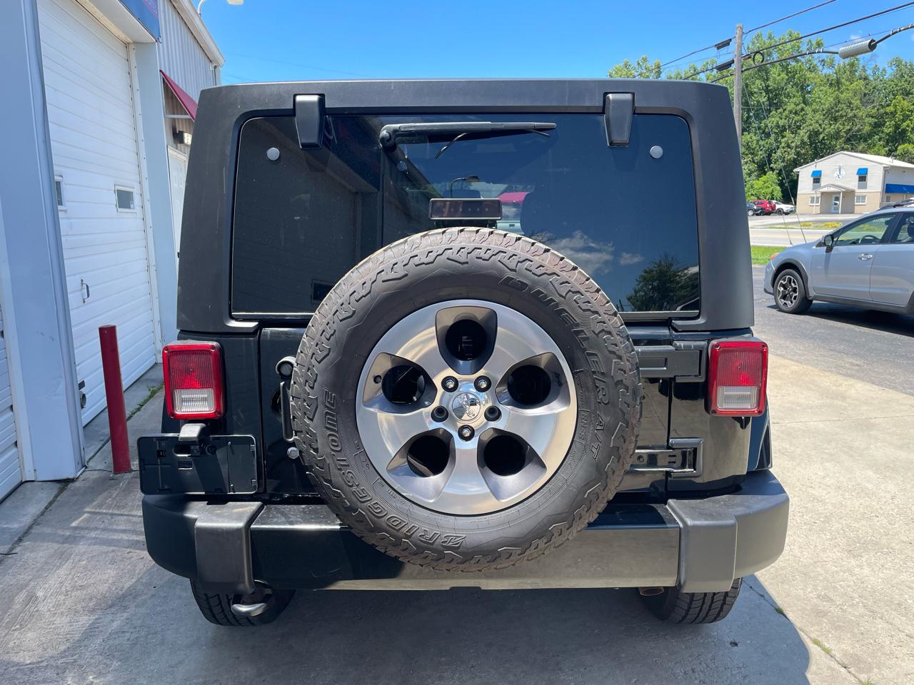 Jeep Wrangler Unlimited Sahara 4WD 2016