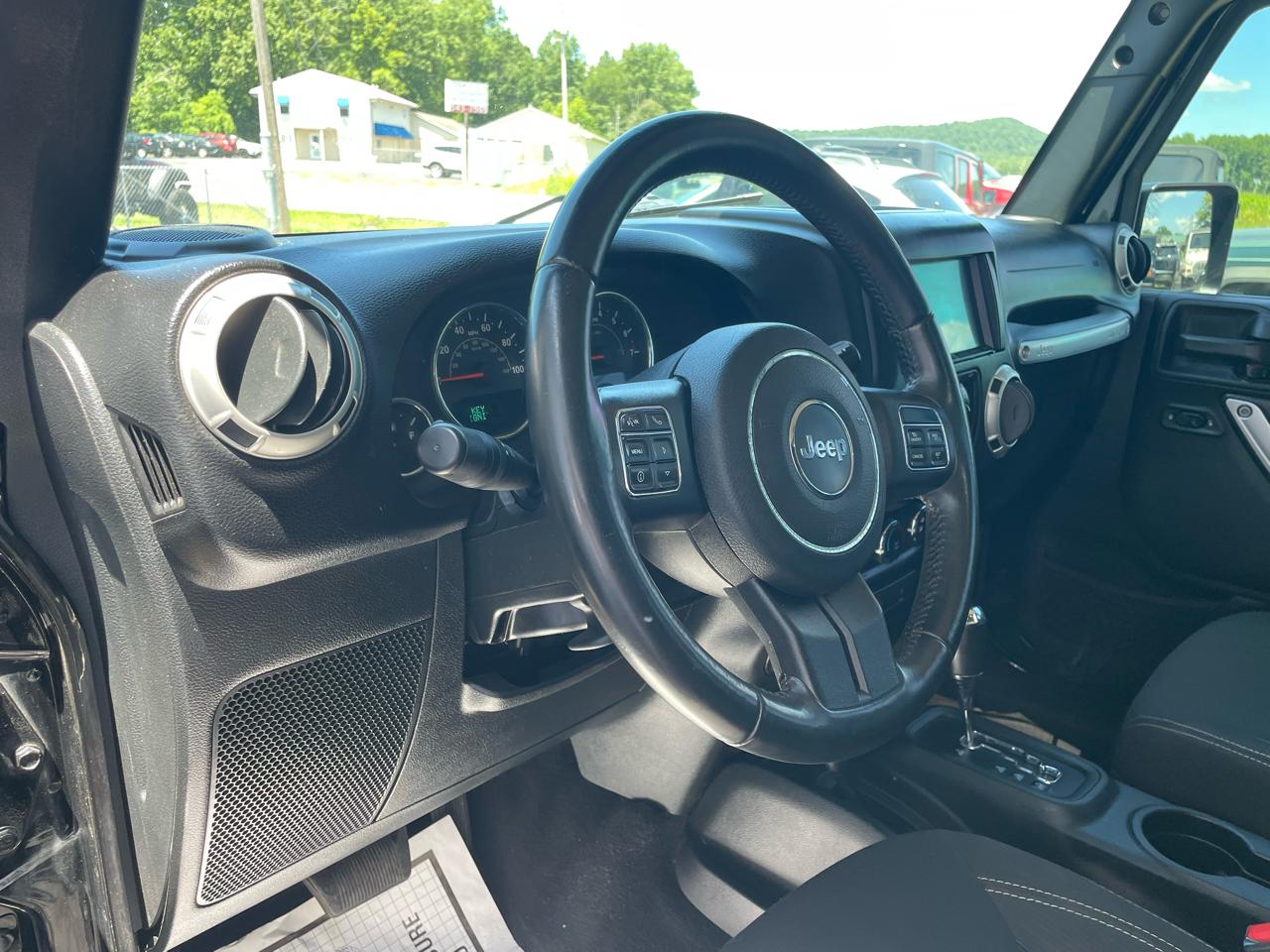 Jeep Wrangler Unlimited Sahara 4WD 2016