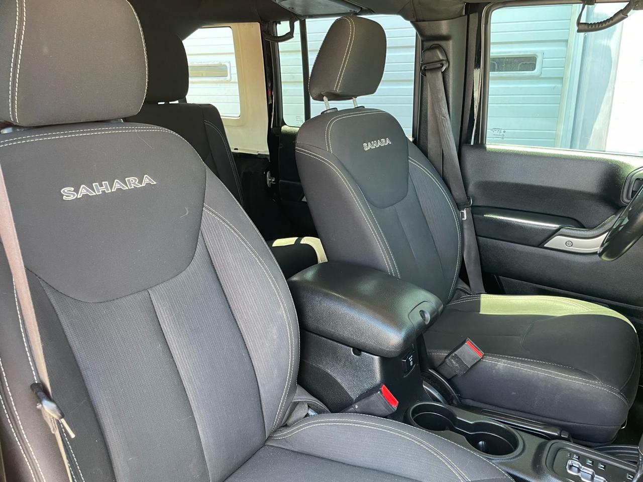 Jeep Wrangler Unlimited Sahara 4WD 2016