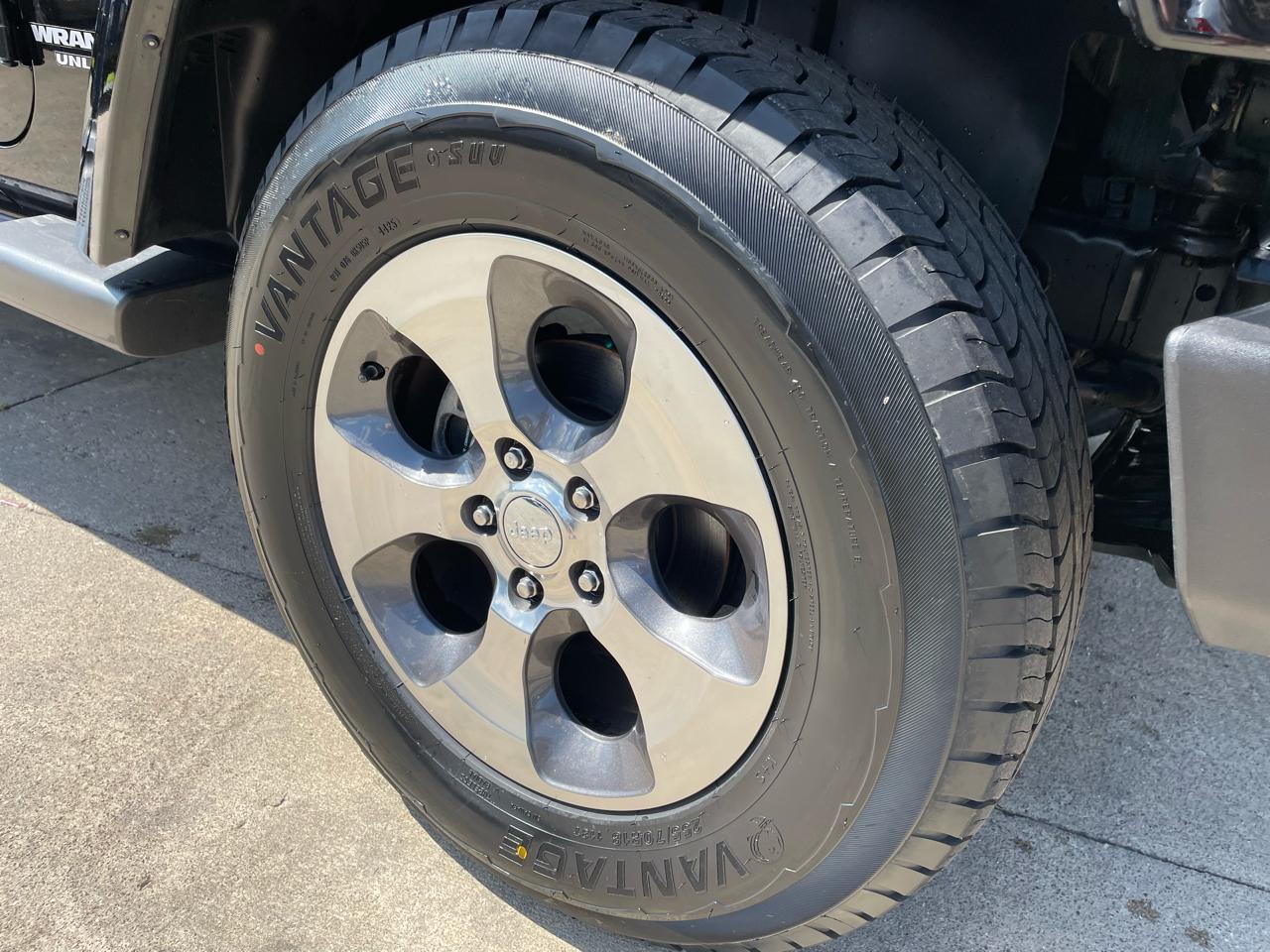 Jeep Wrangler Unlimited Sahara 4WD 2016