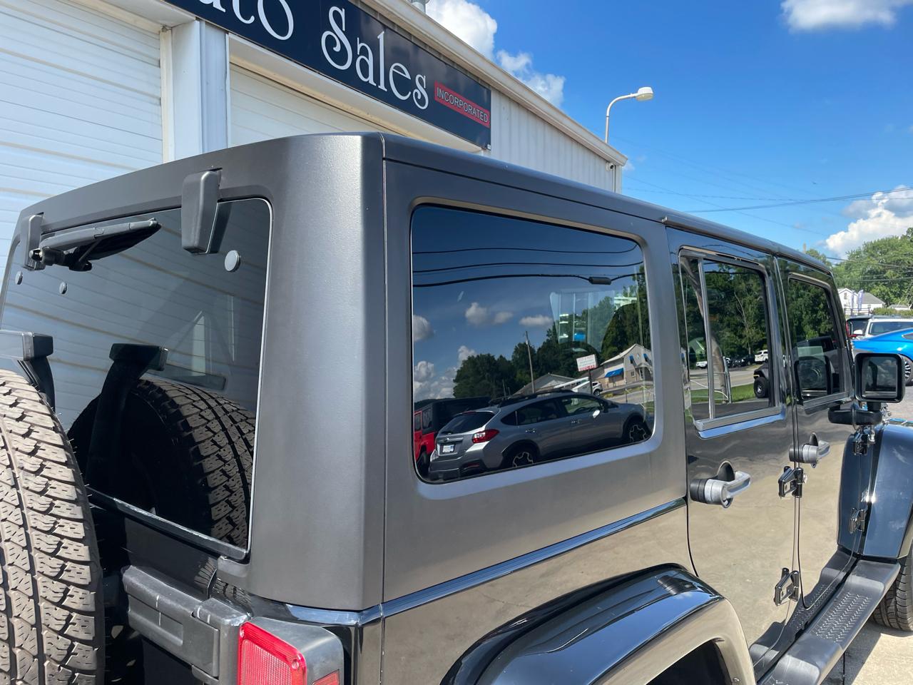 Jeep Wrangler Unlimited Sahara 4WD 2016