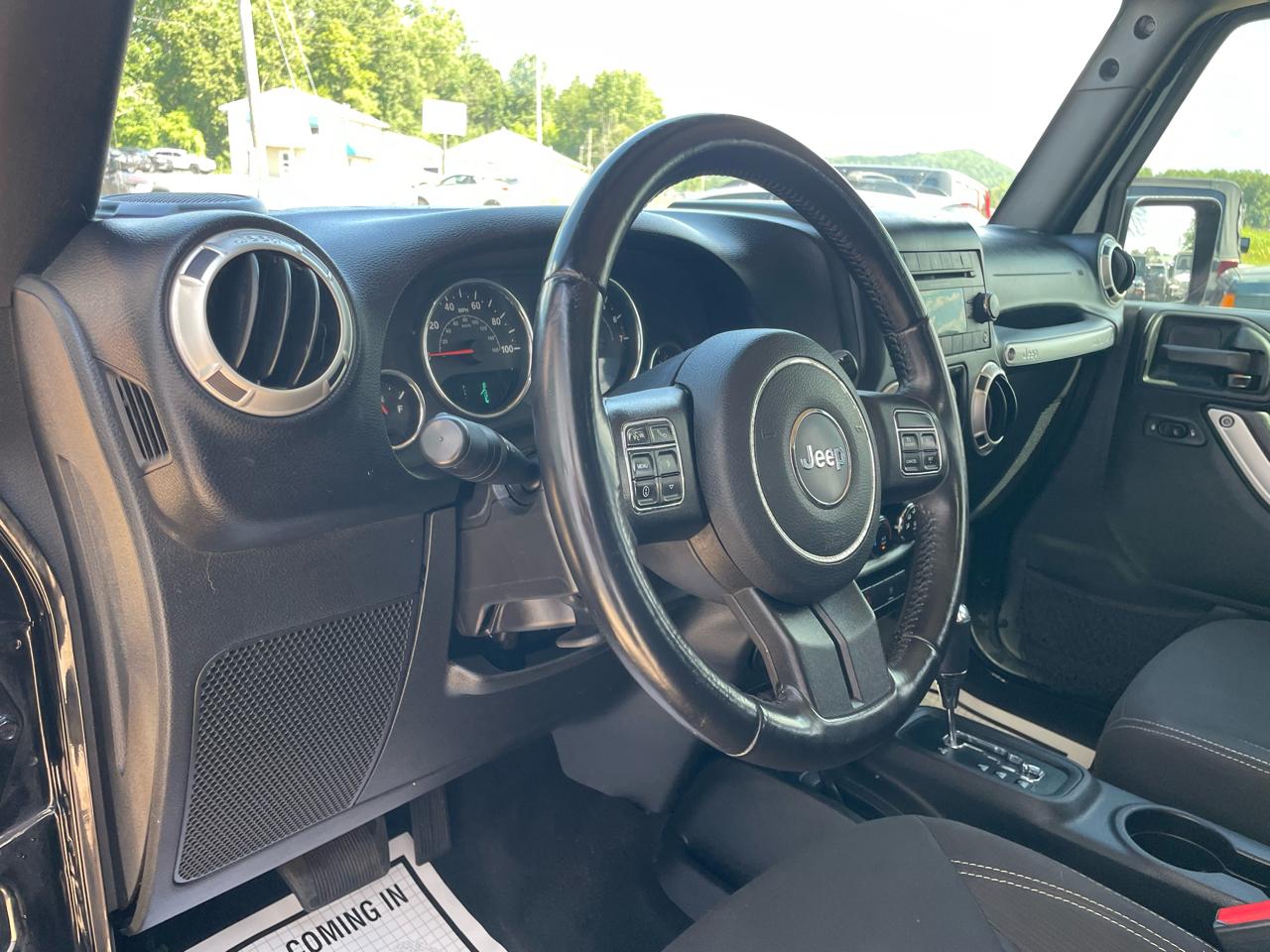Jeep Wrangler Unlimited Sahara 4WD 2016