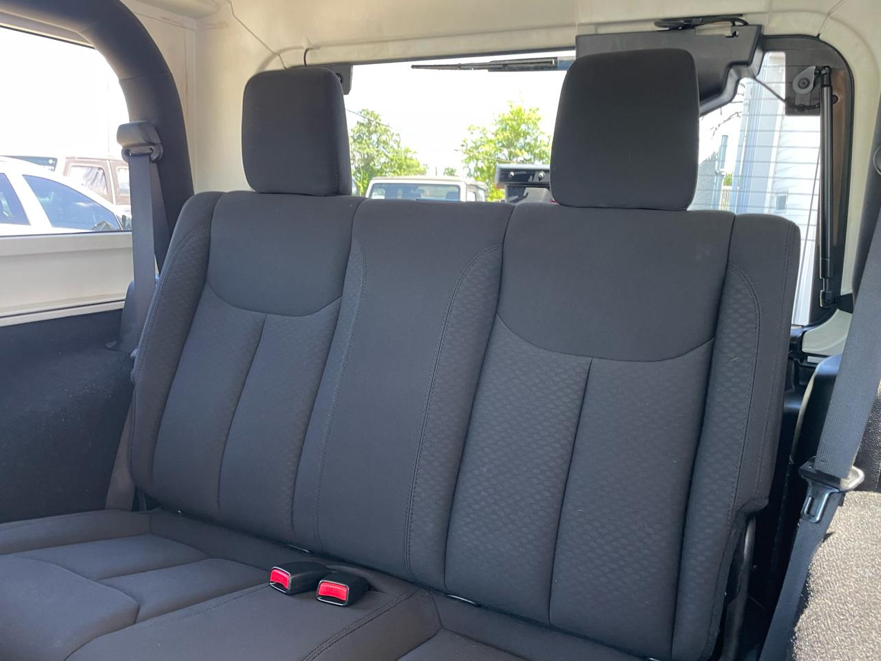 Jeep Wrangler Sport 4WD 2015