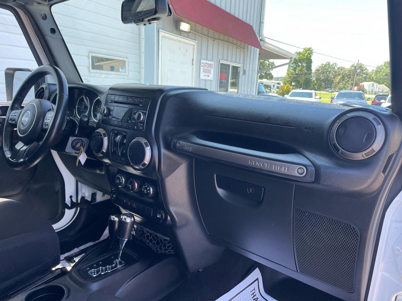 Jeep Wrangler Sport 4WD 2015