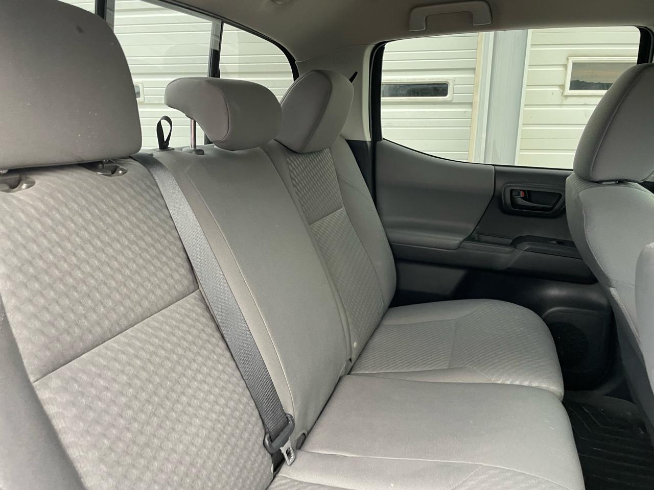 Toyota Tacoma 4WD Double Cab V6 AT SR (Natl) 2023