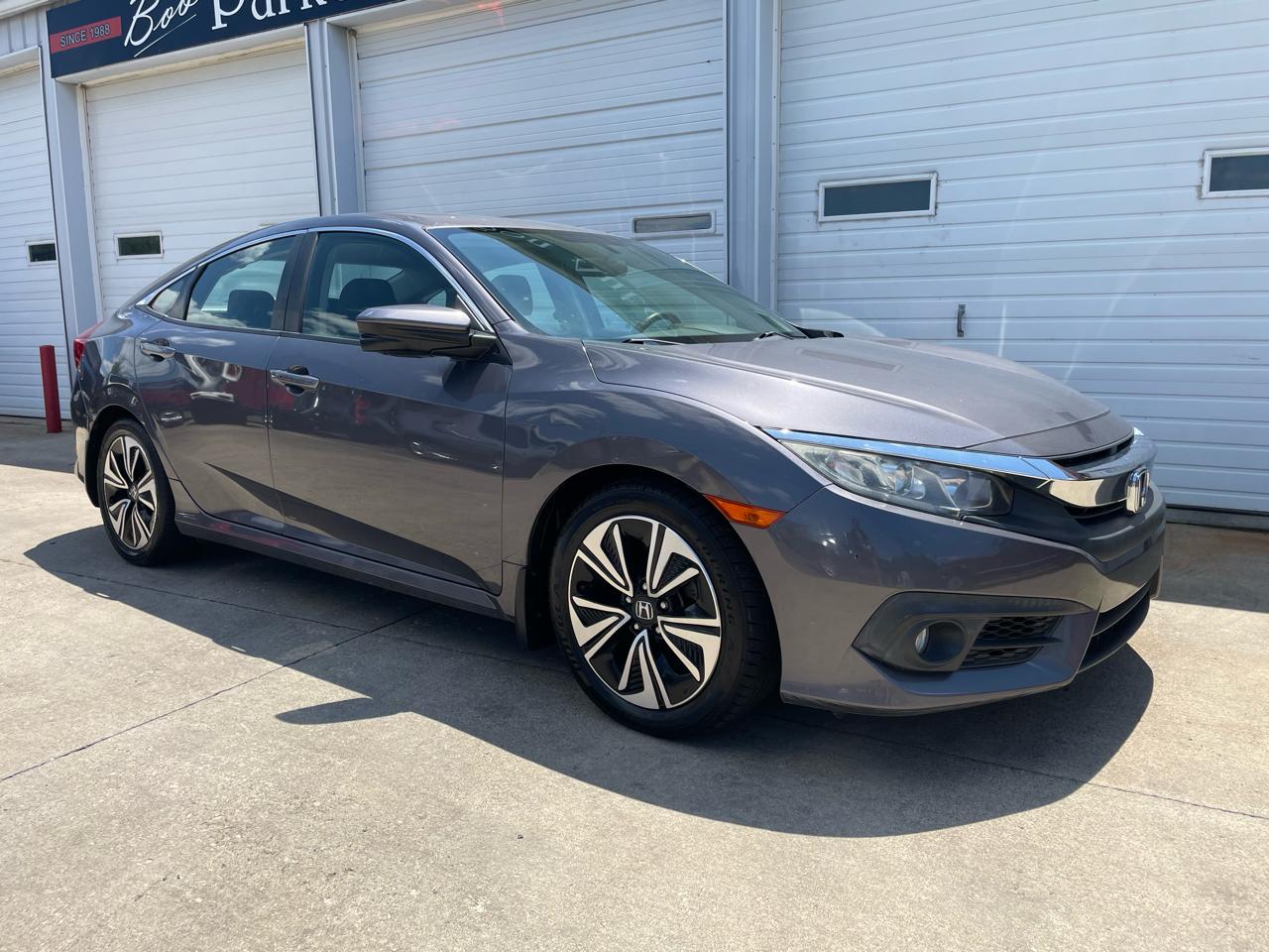 Honda Civic EX-T Sedan CVT 2017