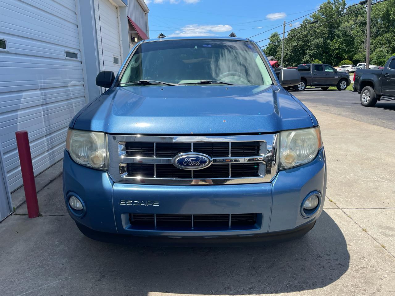 Ford Escape XLT FWD 2010
