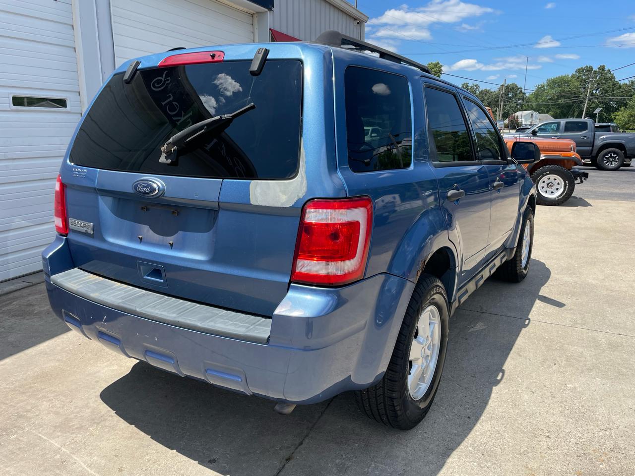 Ford Escape XLT FWD 2010