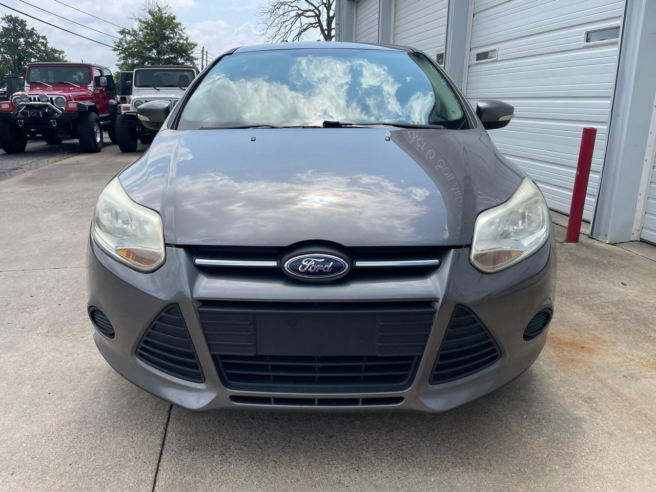 Ford Focus SE Hatch 2014