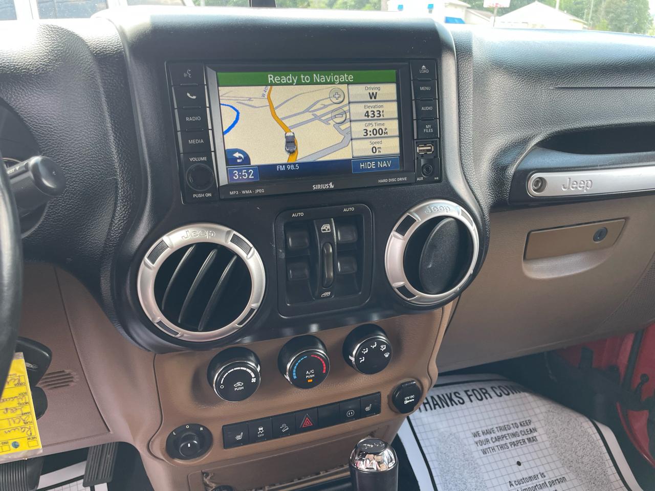 Jeep Wrangler Unlimited Sahara 4WD 2011