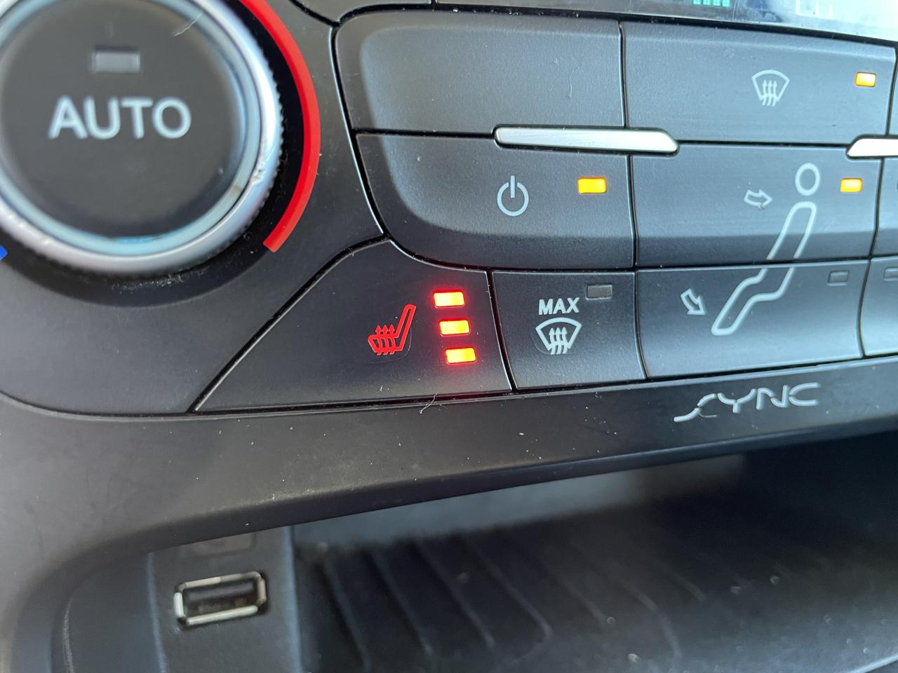 Ford Focus Titanium Sedan 2018