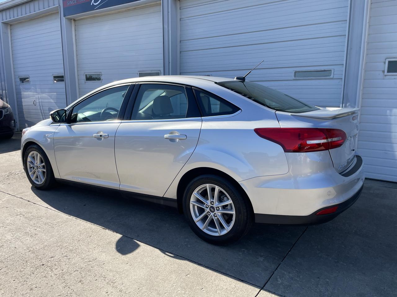 Ford Focus Titanium Sedan 2018