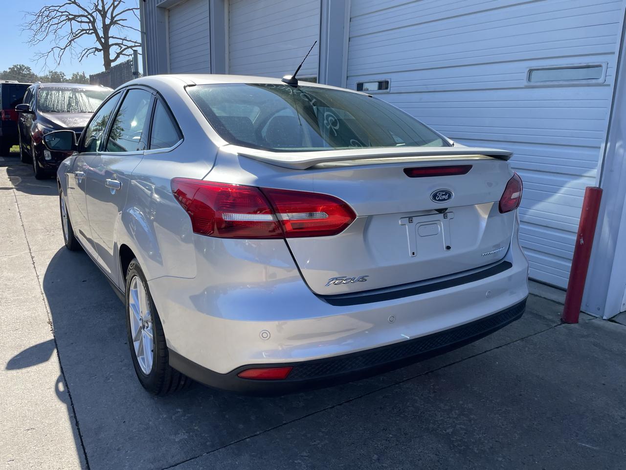 Ford Focus Titanium Sedan 2018