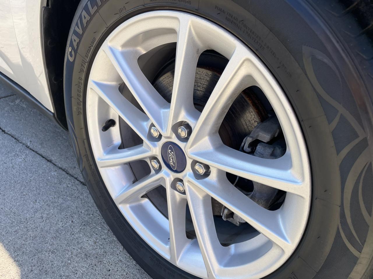 Ford Focus Titanium Sedan 2018
