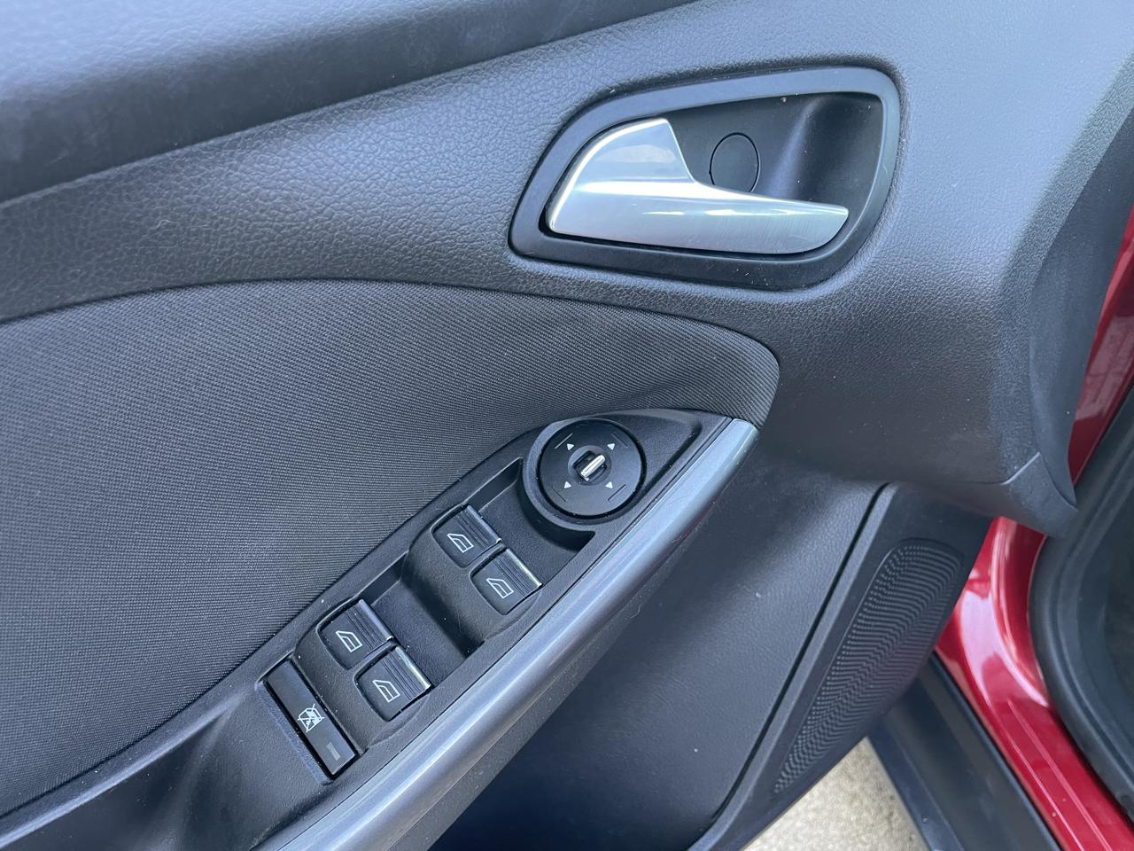 Ford Focus Titanium 2012
