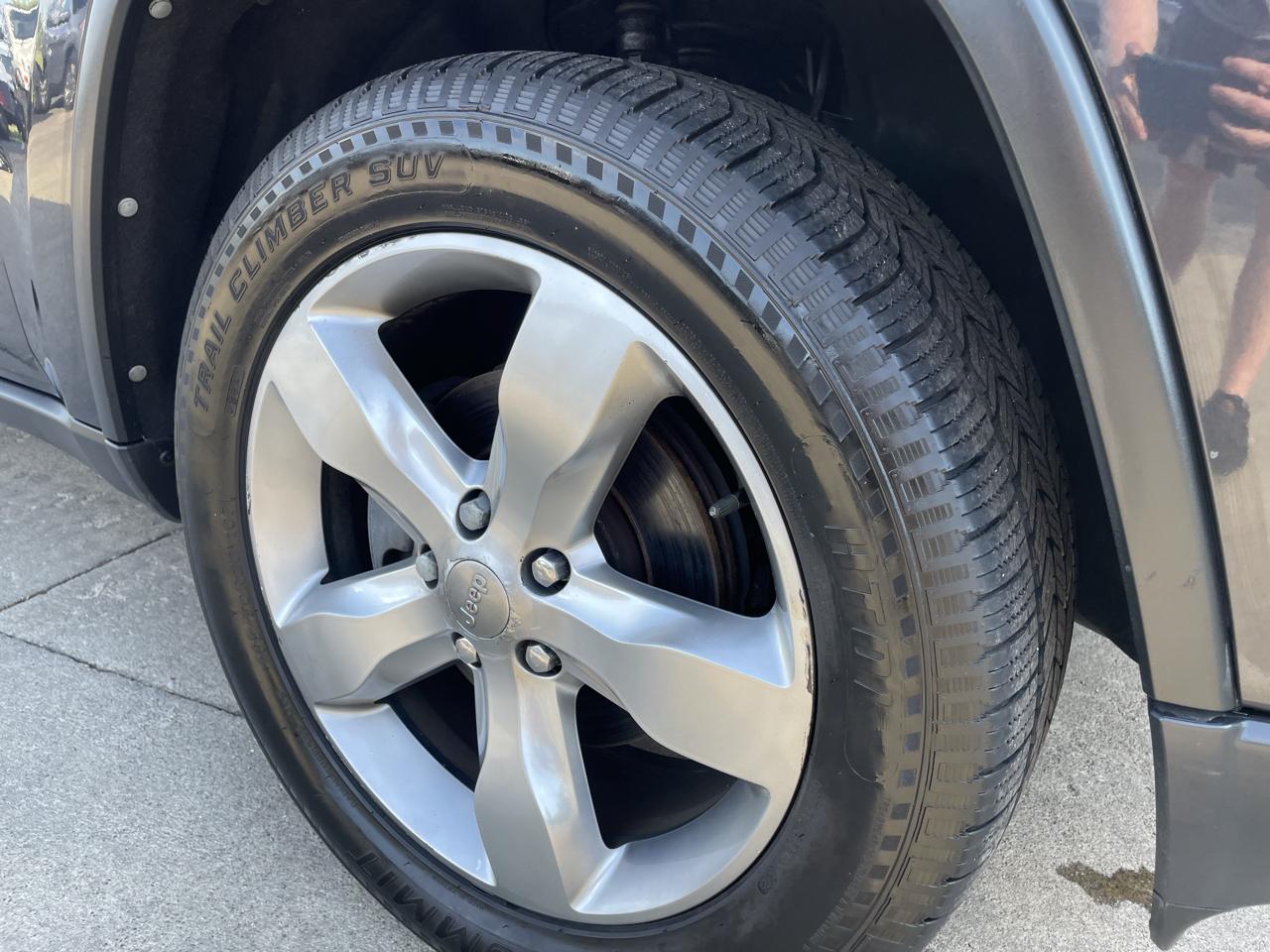 Jeep Grand Cherokee Limited 4WD 2012