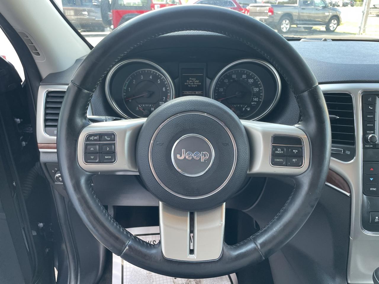 Jeep Grand Cherokee Limited 4WD 2012