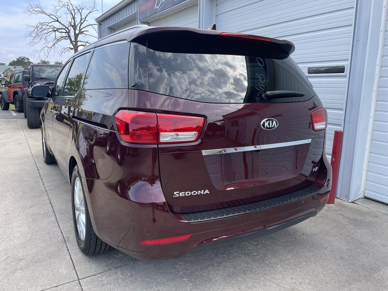 Kia Sedona EX 2018