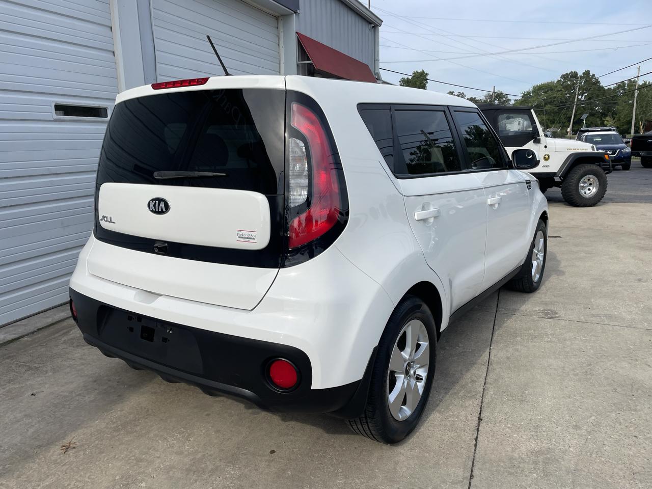Kia Soul Base 6A 2019