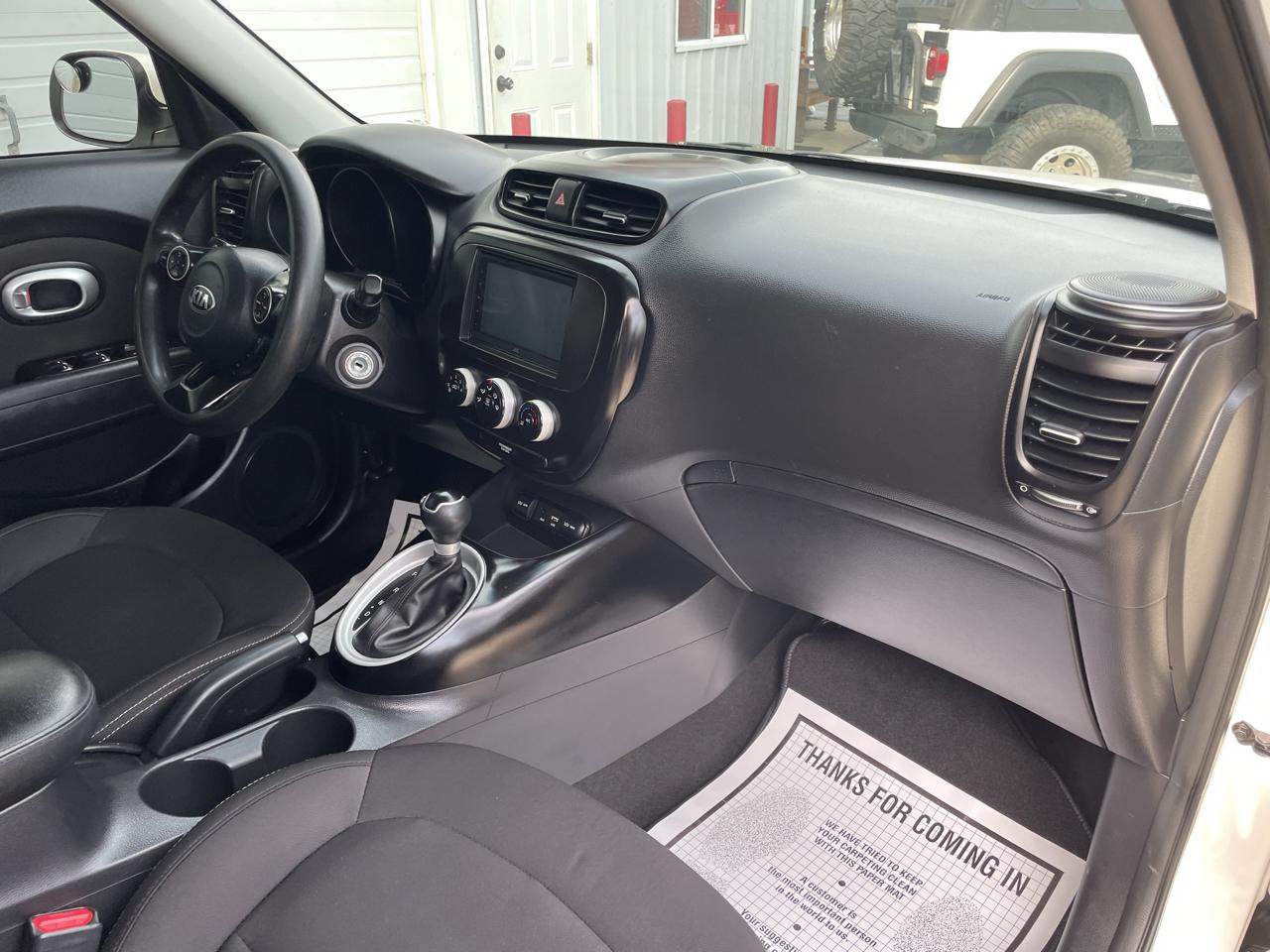 Kia Soul Base 6A 2019