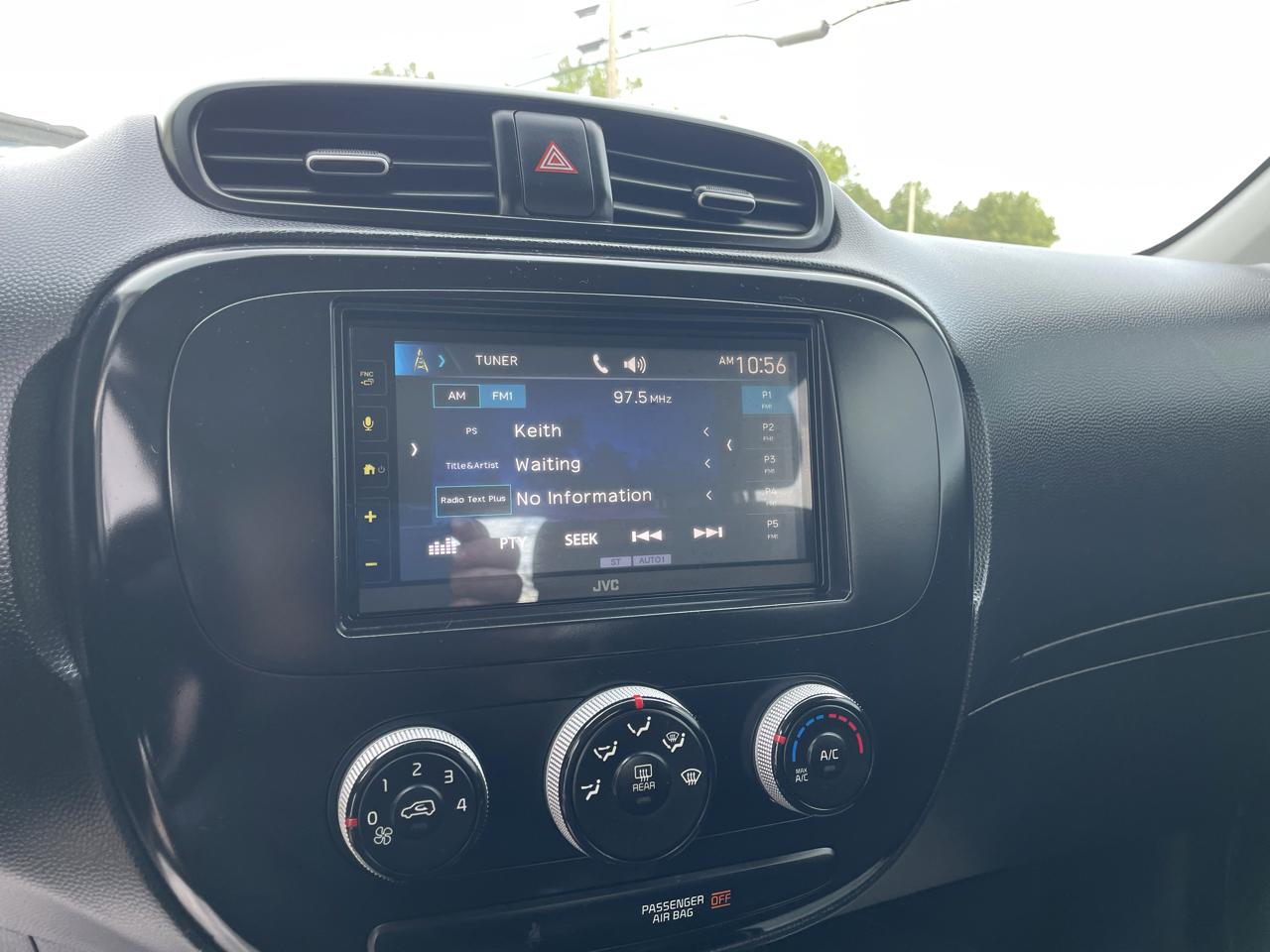 Kia Soul Base 6A 2019