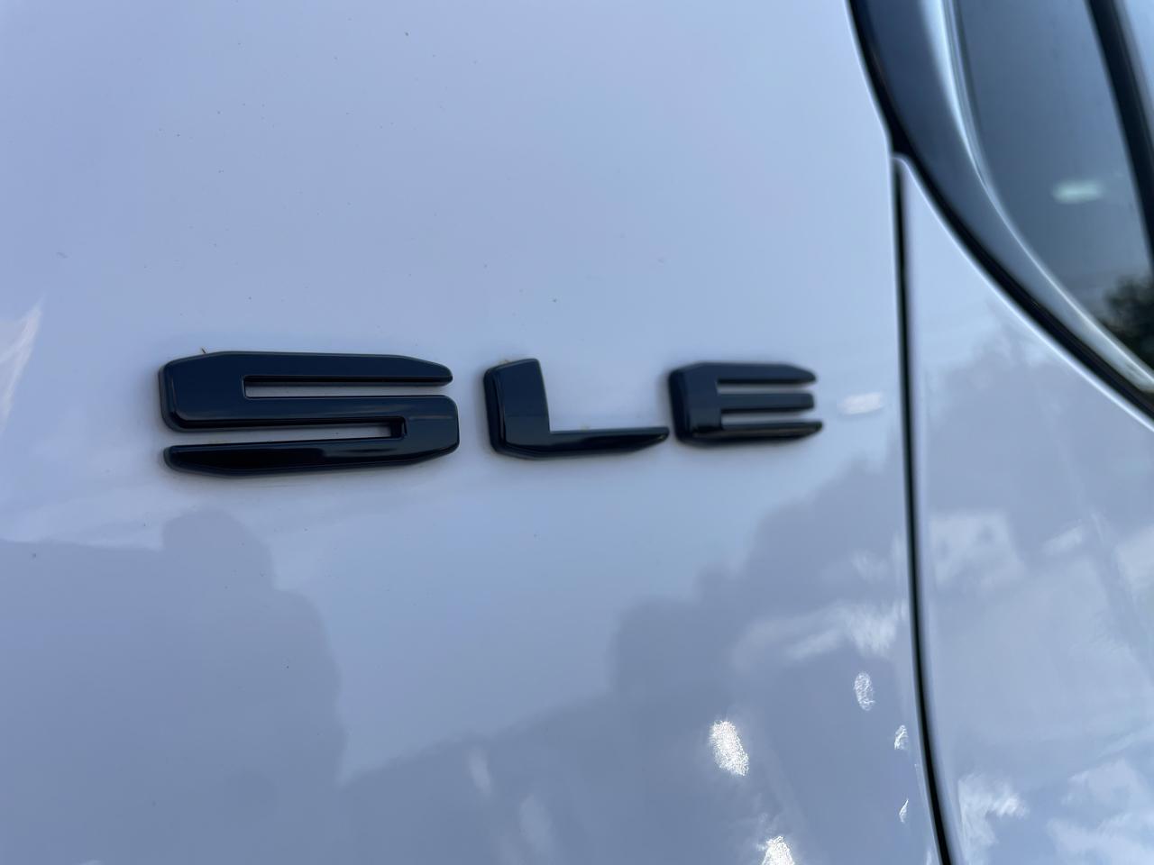GMC Acadia SLE 2021