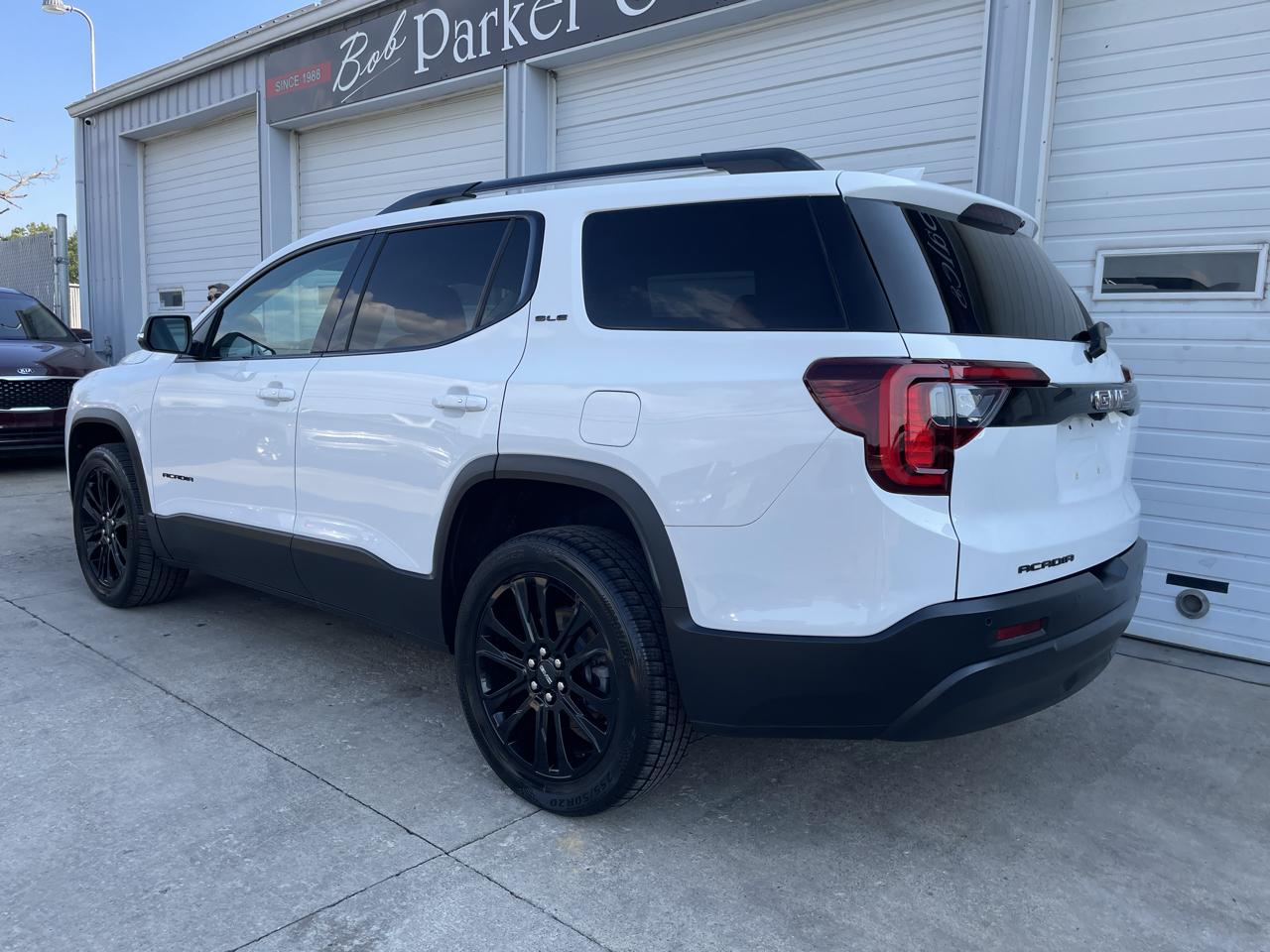 GMC Acadia SLE 2021