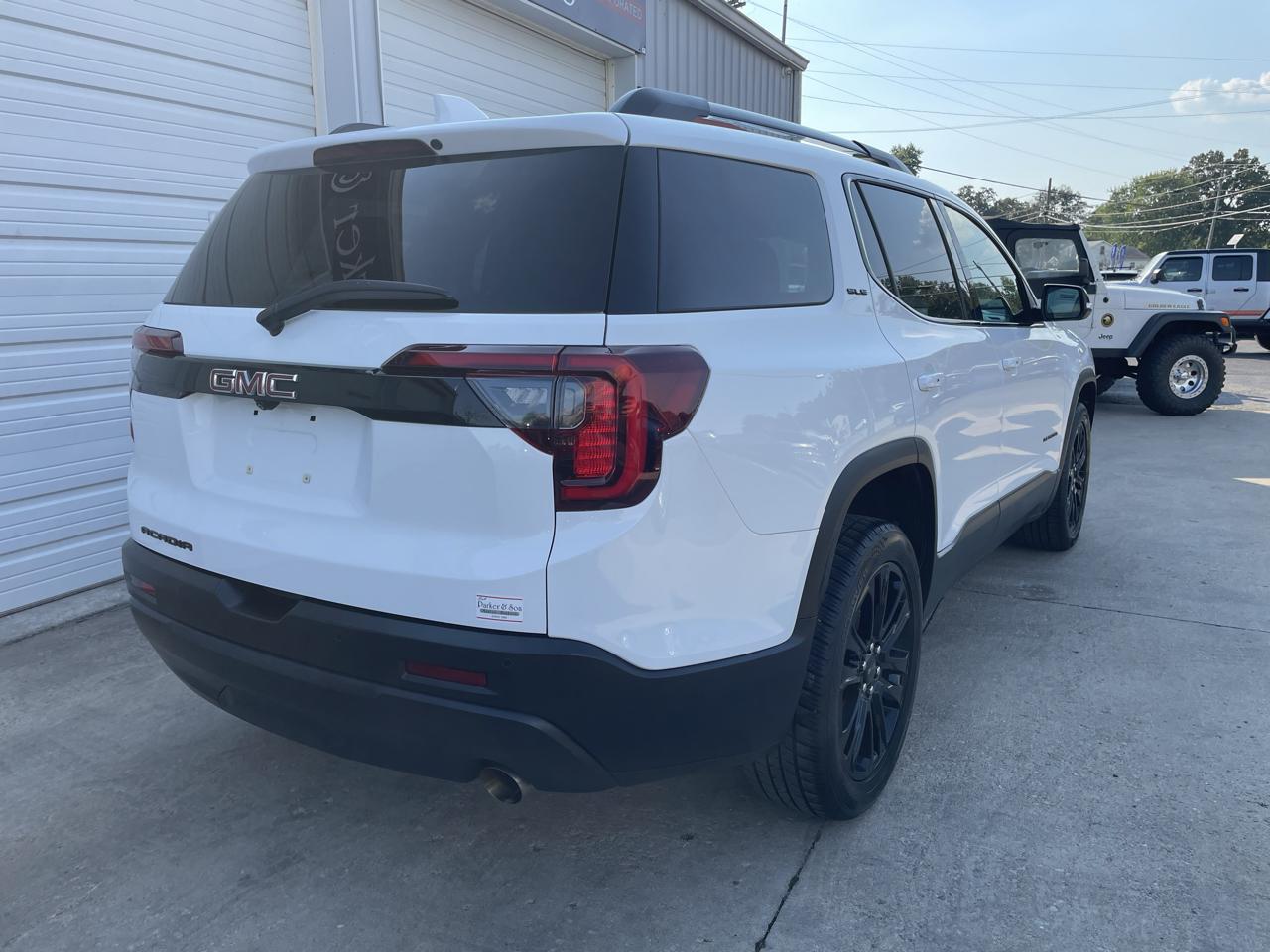 GMC Acadia SLE 2021