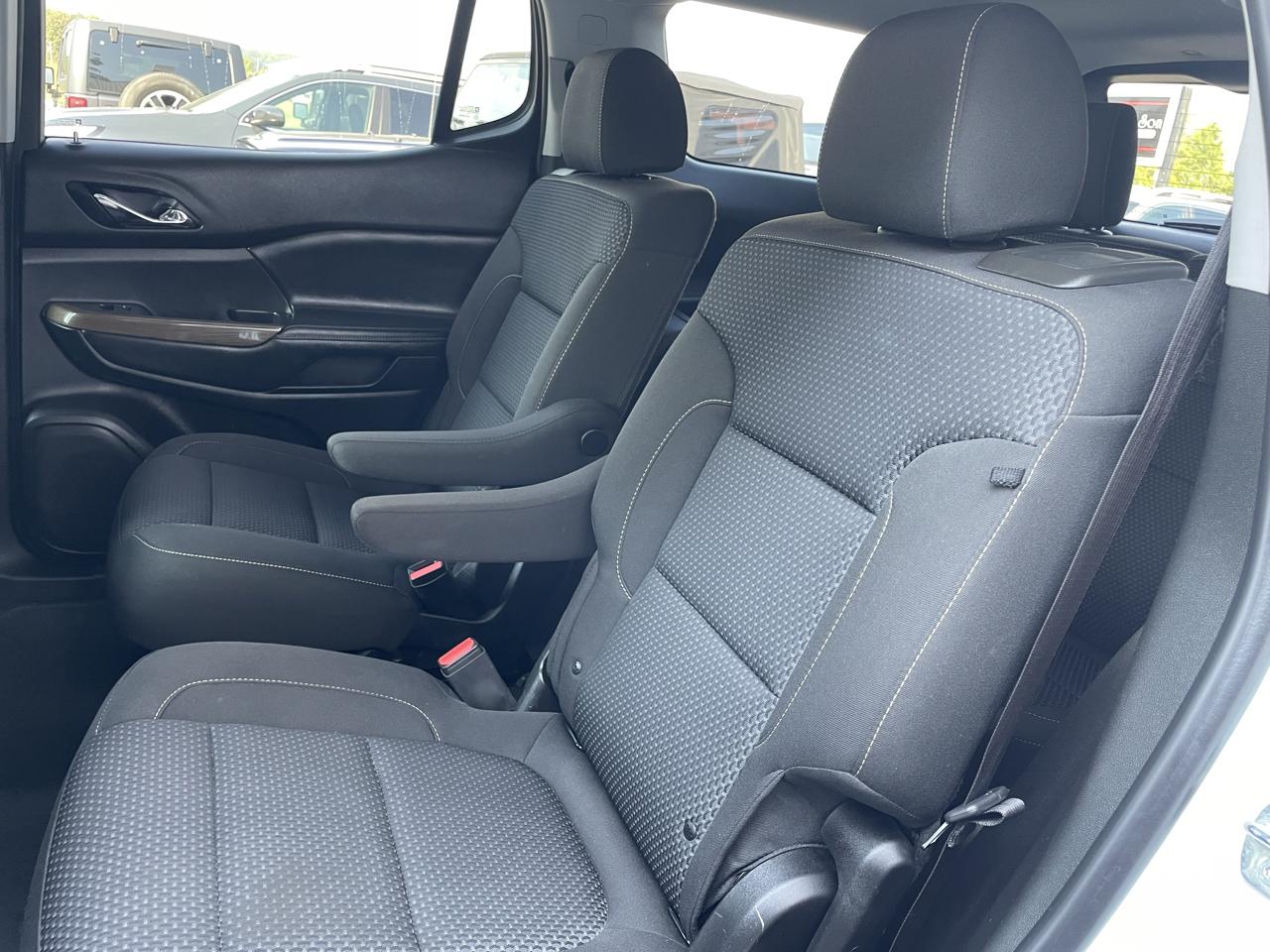 GMC Acadia SLE 2021