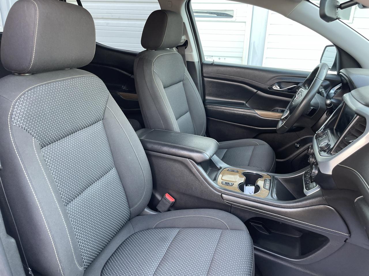 GMC Acadia SLE 2021