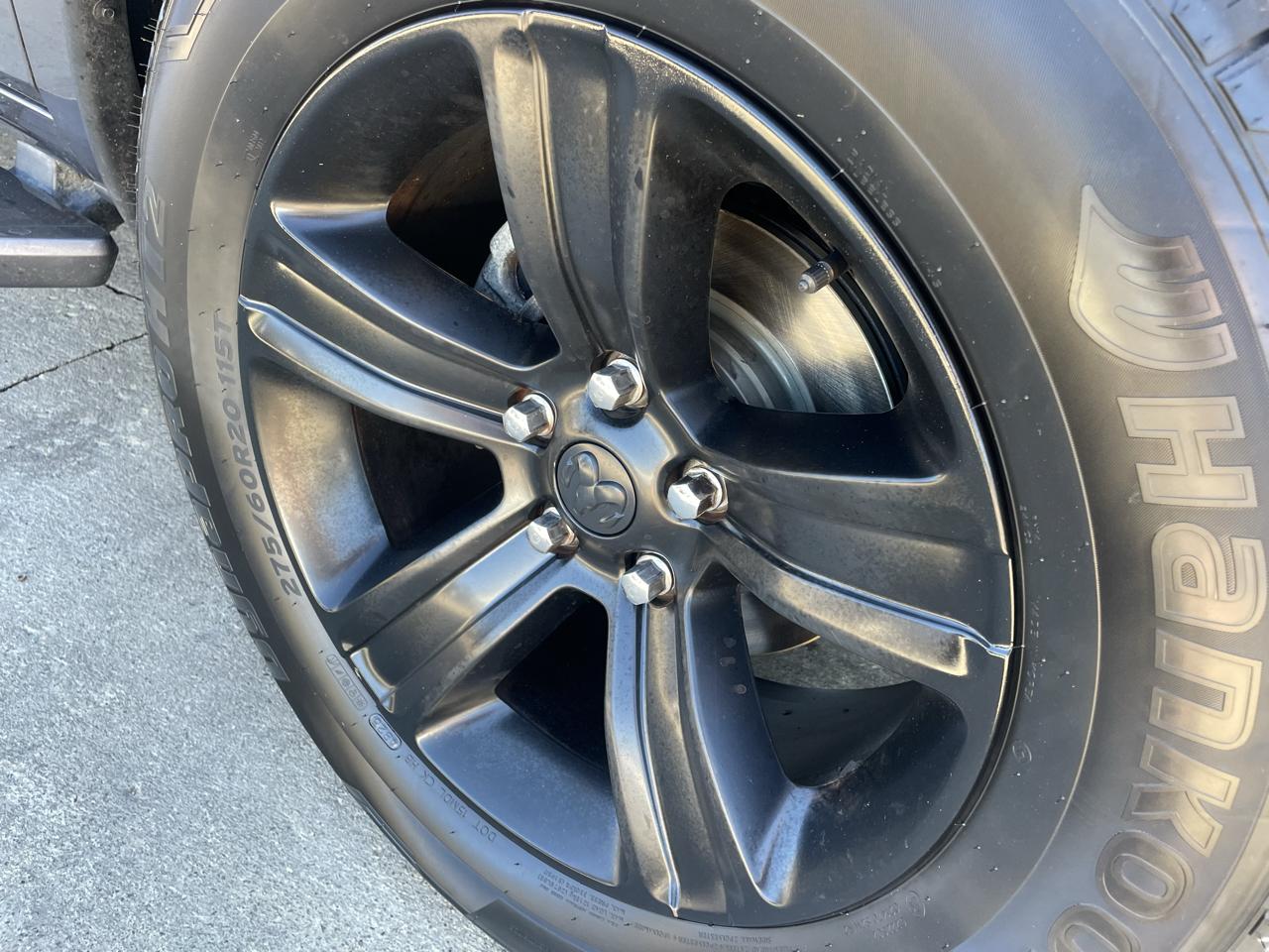 RAM 1500 4WD Crew Cab 140.5" Sport 2018