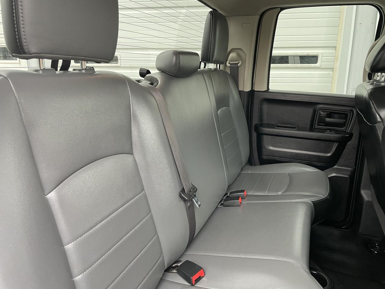 RAM 1500 Classic Tradesman Quad Cab 4WD 2022