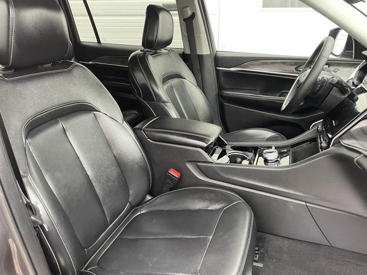 Jeep Grand Cherokee L Limited 4WD 2022