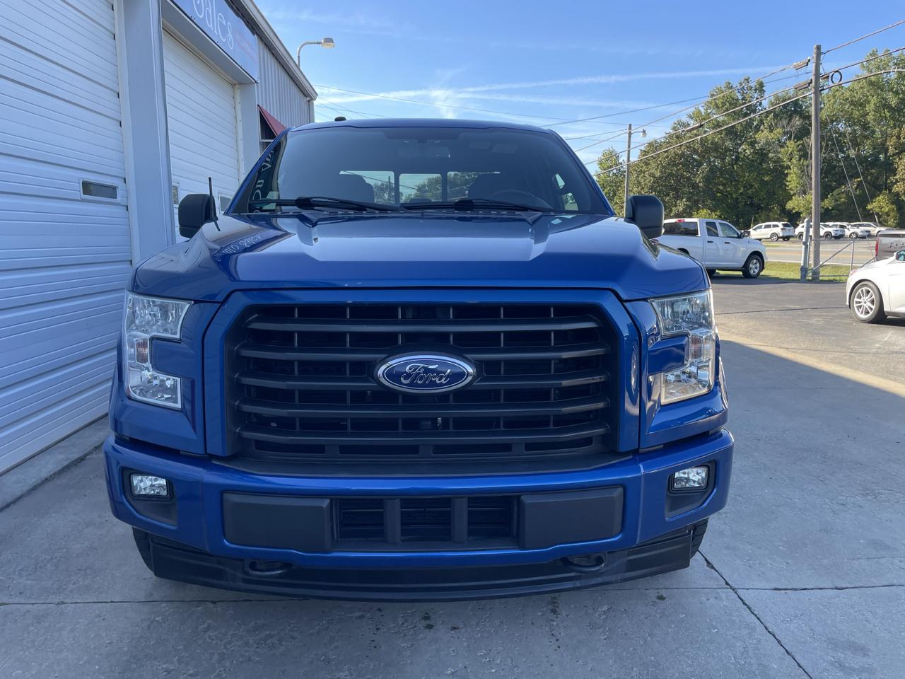 Ford F-150 XLT SuperCrew 5.5-ft. Bed 4WD 2017
