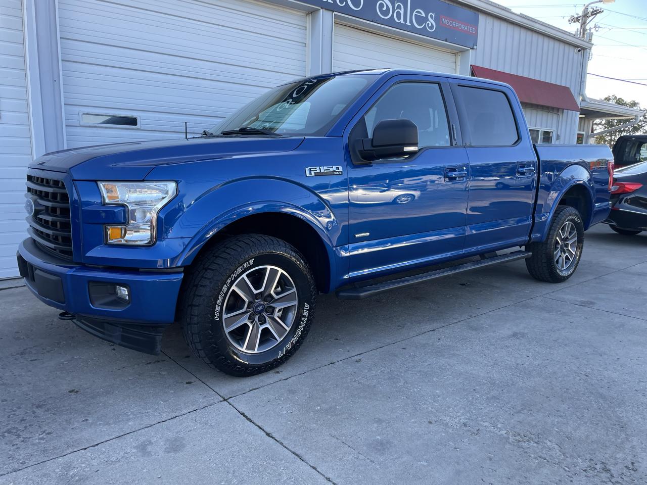 Ford F-150 XLT SuperCrew 5.5-ft. Bed 4WD 2017