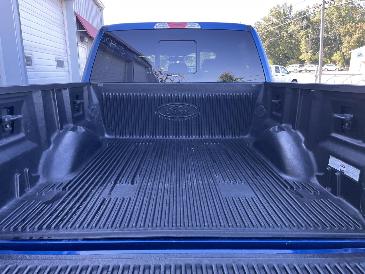 Ford F-150 XLT SuperCrew 5.5-ft. Bed 4WD 2017
