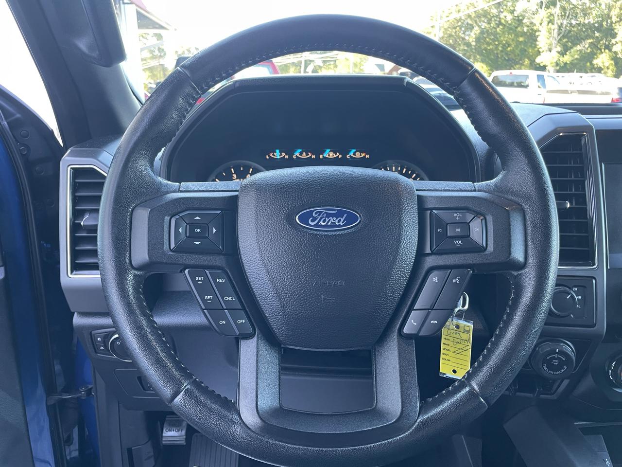 Ford F-150 XLT SuperCrew 5.5-ft. Bed 4WD 2017