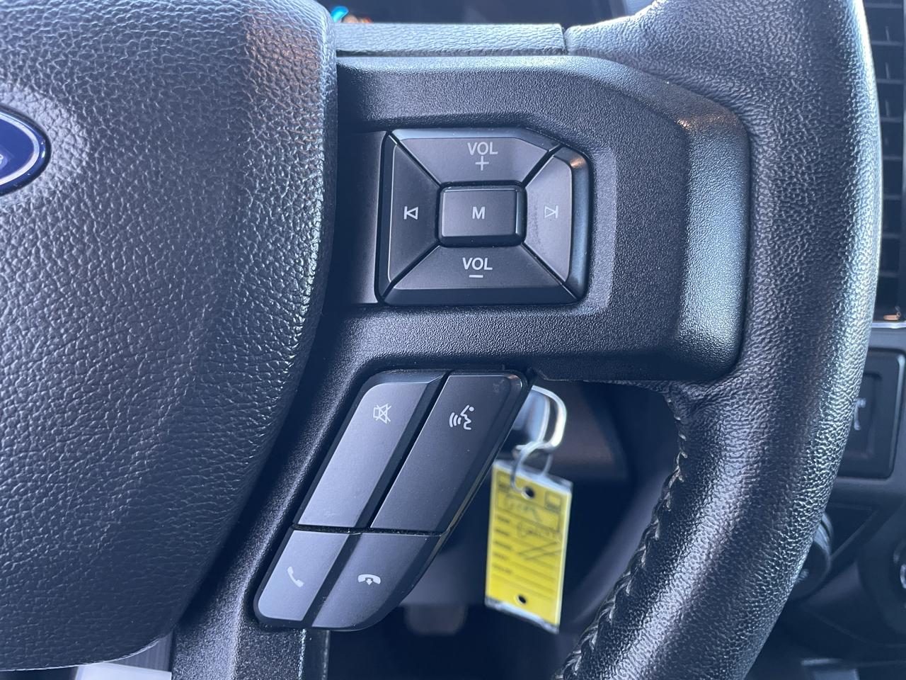 Ford F-150 XLT SuperCrew 5.5-ft. Bed 4WD 2017