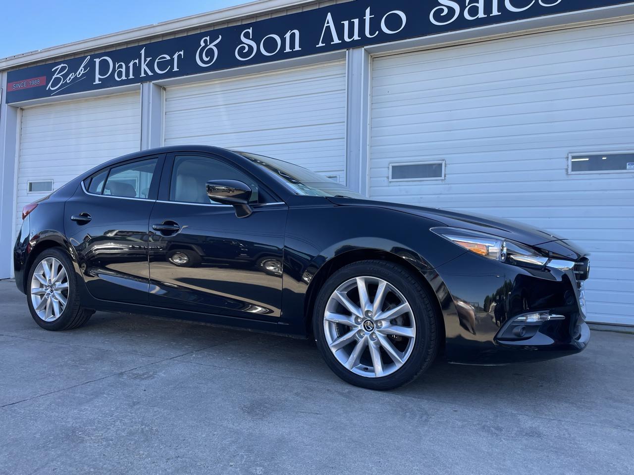 Mazda MAZDA3 s Grand Touring AT 5-Door 2017