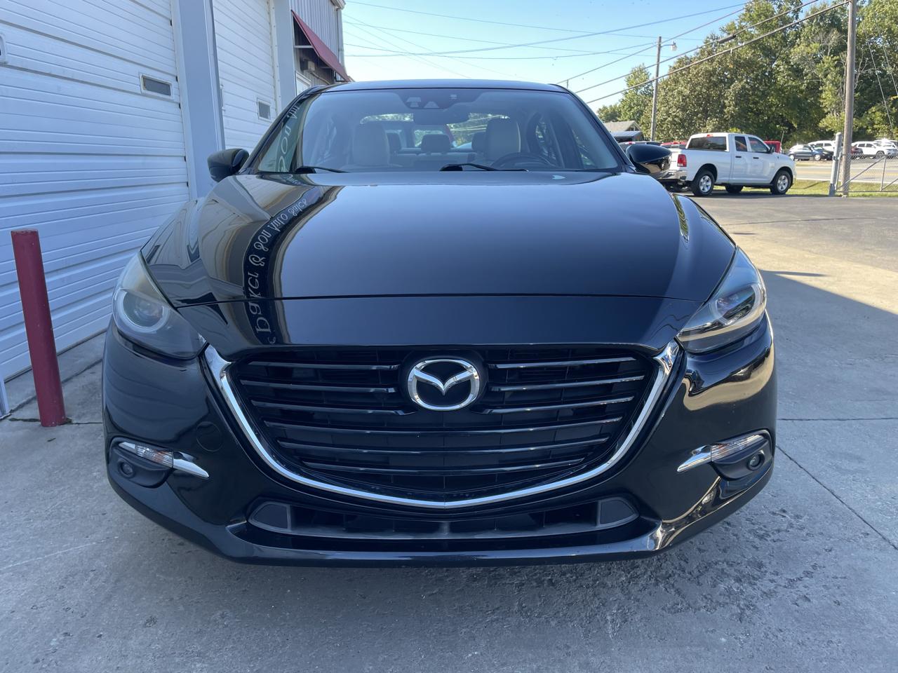 Mazda MAZDA3 s Grand Touring AT 5-Door 2017
