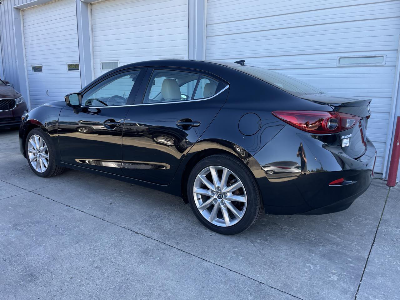 Mazda MAZDA3 s Grand Touring AT 5-Door 2017